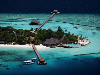  KOMANDOO ISLAND RESORT 4*