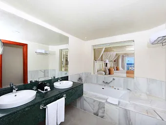 Отель LUXURY BAHIA PRINCIPE RUNAWAY BAY DPC 5*