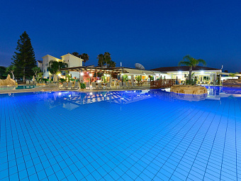 MAKRONISOS VILLAGE 3*