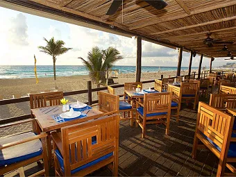 Отель NYX HOTEL CANCUN 4*