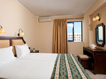  MANOS MARIA HOTEL & APARTMENTS 4*