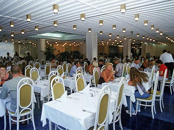 Отель Brioni Hotel 2*