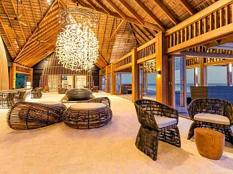 HURAWALHI ISLAND RESORT 5*