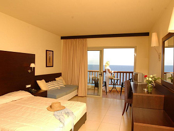 SEA SIDE RESORT & SPA 5*