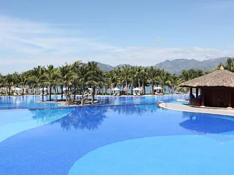 VINPEARL LUXURY NHA TRANG 5*