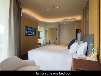 SEASHELLS PHU QUOC HOTEL & SPA 5*