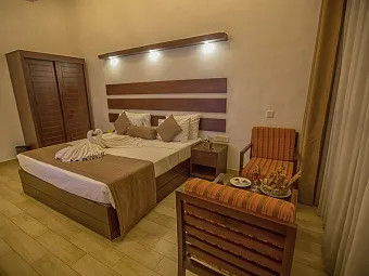 Отель AVENRA BEACH 4*
