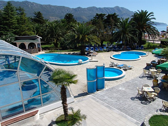 MONTENEGRO BEACH & RESORT 4*