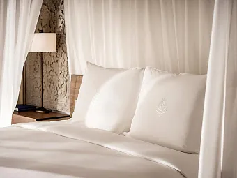 Отель FOUR SEASONS JIMBARAN 5*LUXE