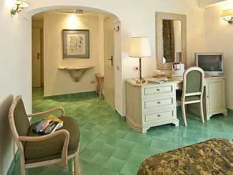 Отель IL MORESCO 5*