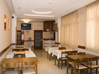  GARNI HOTEL KORAL 3*