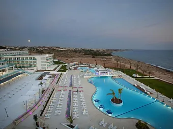 KING EVELTHON HOTEL 5*