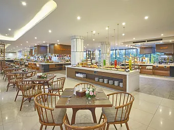 SELECTUM NOA RESORT CAM RANH 5*