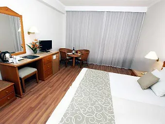 VENUS BEACH HOTEL 5*