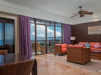 MANGROVE TREE RESORT YALONG BAY 5*