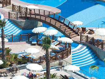FAME RESIDENCE LARA & SPA 5*
