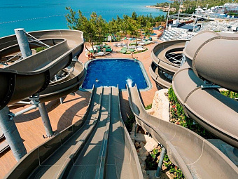   TITANIC DELUXE BODRUM 5*