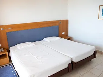 Отель ALFAMAR BEACH & SPORTS RESORT 4*