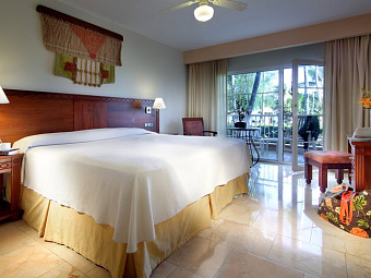   GRAND PALLADIUM PALACE RESORT, SPA & CASINO 5*