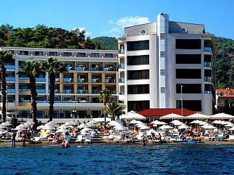  GOLDEN ROCK BEACH HOTEL 5*