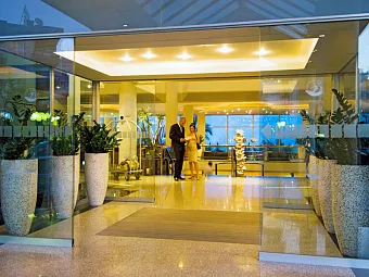 Отель MEDITERRANEAN BEACH 4*