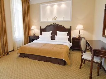 Отель GREEN HOUSE 4*