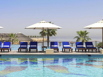 RADISSON BLU RESORT SHARJAH 5*