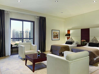   RAMADA PLAZA JUMEIRAH BEACH RESIDENCE 4*