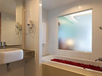  Отель CHANALAI FLORA RESORT 4*, Таиланд, Пхукет. 
