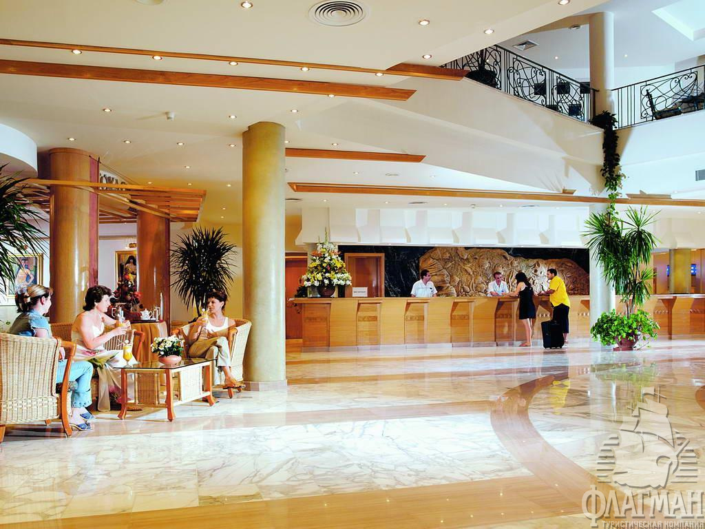 Rotana coral