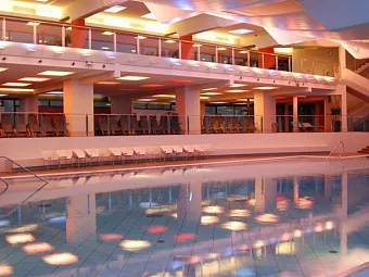 Отель OESTERREICHISCHER HOF HOTEL 4*