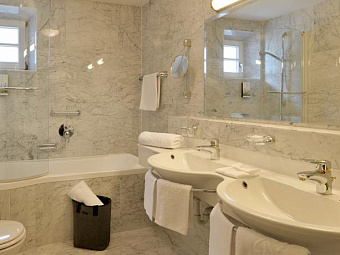 Отель KRAMERWIRT ALPENHOTEL 4*