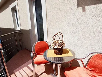 BARON APPARTAMENTS  3+*