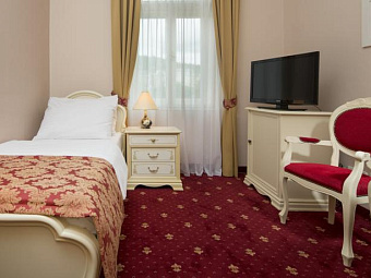   SPA HOTEL PALACE ZVON 4*