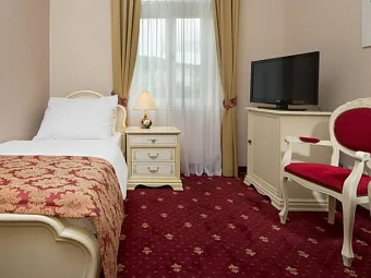  Отель SPA HOTEL PALACE ZVON 4*