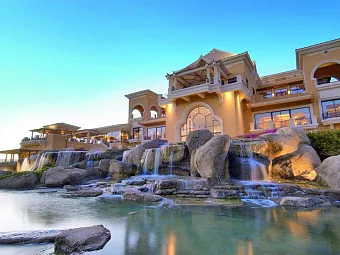 Отель LA RESIDENCE DES CASCADES 5*