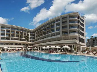 Отель GOLDEN ROCK BEACH HOTEL 5*