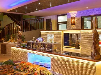 LE DUC DE PRASLIN 4*