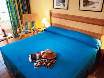 Отель STARFISH CUATRO PALMAS 3*