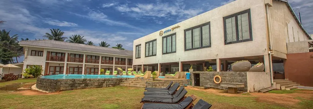 Отель AVENRA BEACH 4*, Шри-Ланка, Хиккадува. 