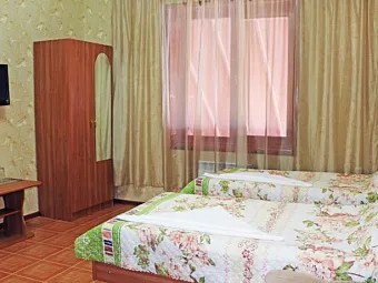 КОРОНА 3*