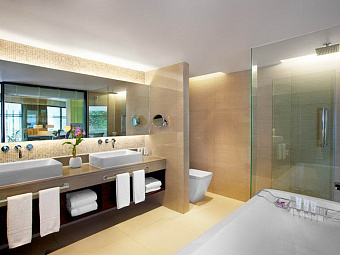 LE MERIDIEN PHUKET BEACH RESORT 5*