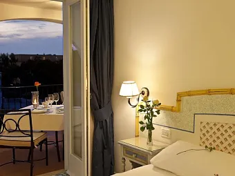 Отель IL MORESCO 5*