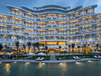 Отель RIVIERA DELUXE CAM RANH RESORT 5*