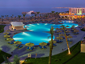 BEACH ALBATROS RESORT HURGHADA  4*