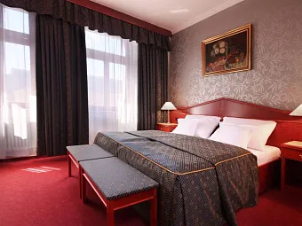 Отель CARLTON 4*