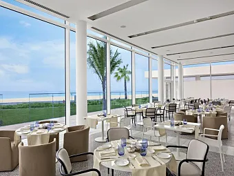 Отель THE OBEROI BEACH RESORT AL ZORAH 5*