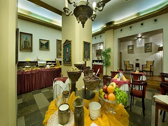 Отель ROKOKO 4*