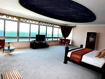  Отель RAMADA BEACH HOTEL AJMAN 4*