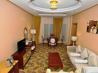  RED CASTLE HOTEL 4*